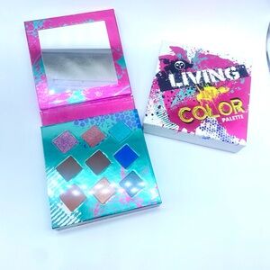 Hank and Henry eyeshadow Palette Living in color